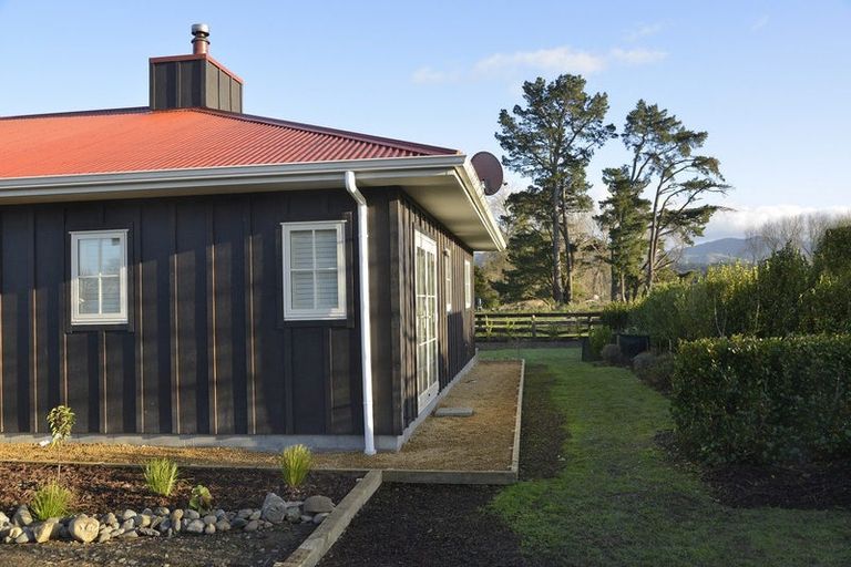 Photo of property in 112b Kent Street, Carterton, 5713