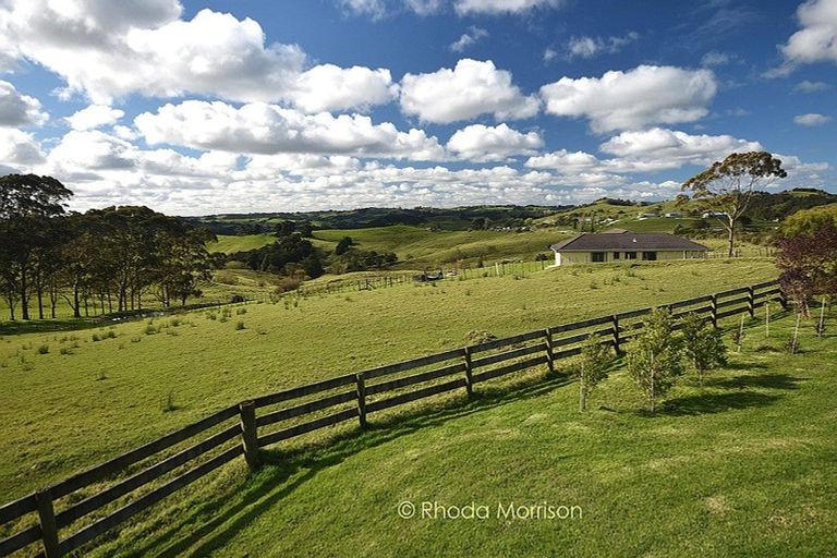 Photo of property in 246 Pahi Road, Pahi, Paparoa, 0571