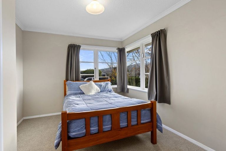 Photo of property in 18 Hildreth Street, Trentham, Upper Hutt, 5018