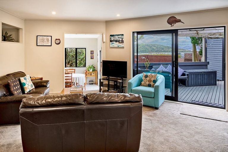 Photo of property in 13 Halladale Road, Papakowhai, Porirua, 5024