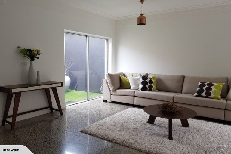 Photo of property in 1/18 Marina Road, Torbay, Auckland, 0630