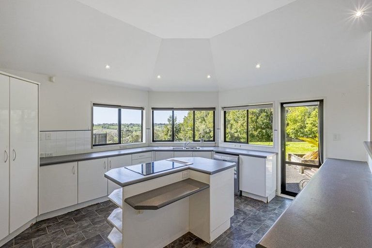 Photo of property in 111 Kennedy Road, Dairy Flat, Albany, 0792