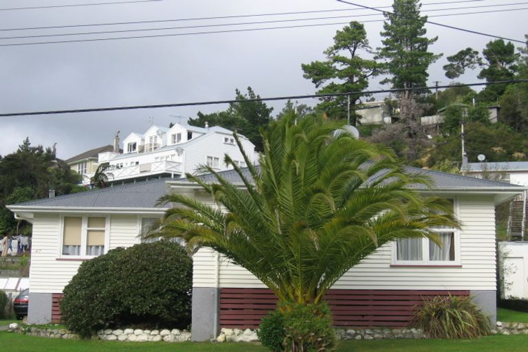 Photo of property in 47 Delaney Drive, Stokes Valley, Lower Hutt, 5019