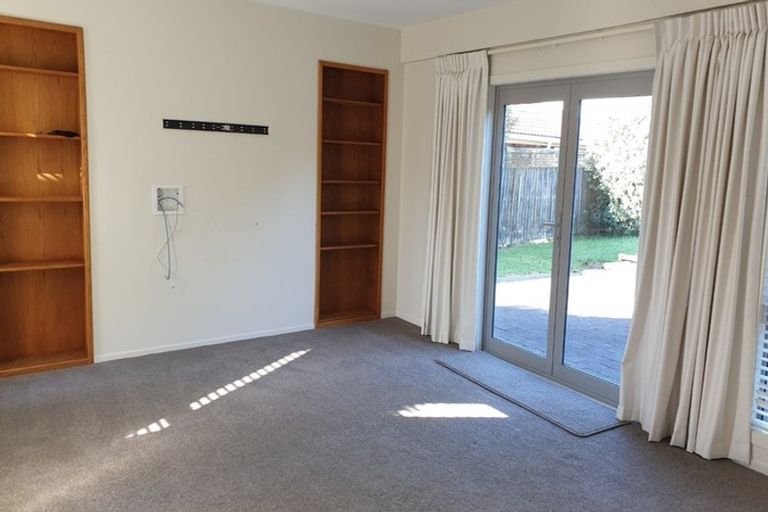 Photo of property in 31 Sealy Road, Torbay, Auckland, 0630