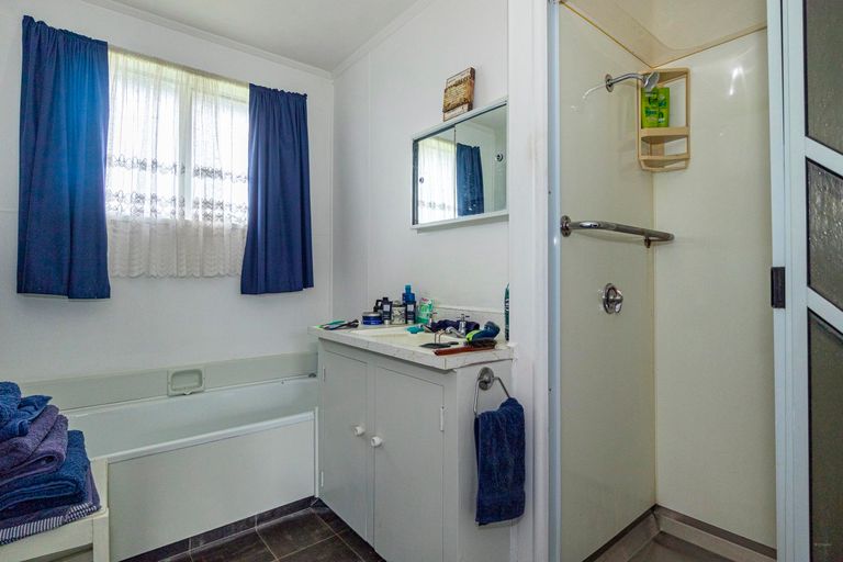 Photo of property in 19 The Avenue, Pareora, 7912