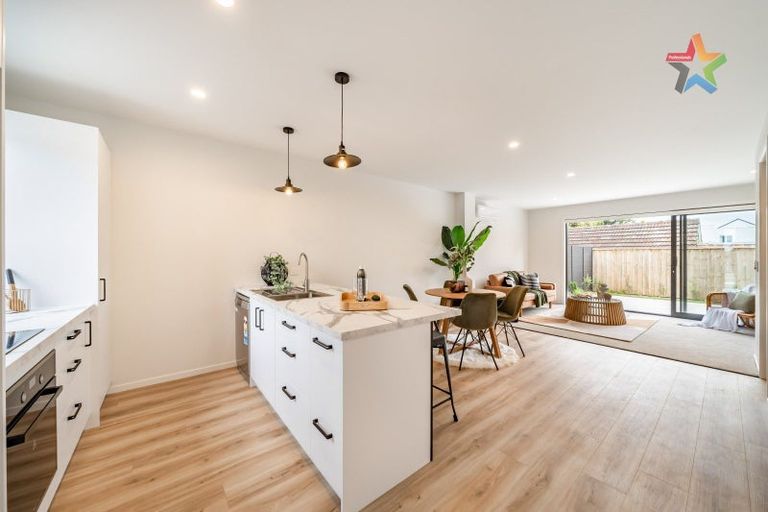 Photo of property in 43 Pipi Place, Levin, 5510