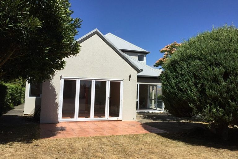 Photo of property in 218 Major Hornbrook Road, Mount Pleasant, Christchurch, 8081
