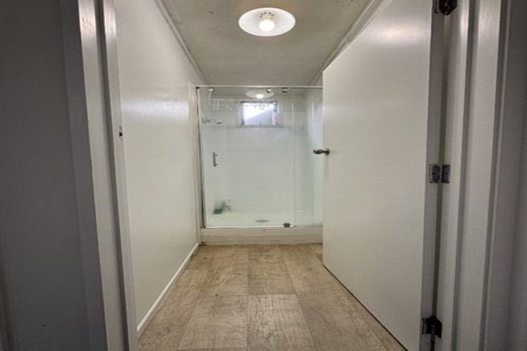 Photo of property in 7 Rondorlyn Place, Manurewa, Auckland, 2102