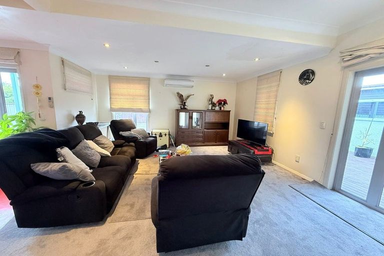 Photo of property in 8 Fergusson Street, Waterloo, Lower Hutt, 5011