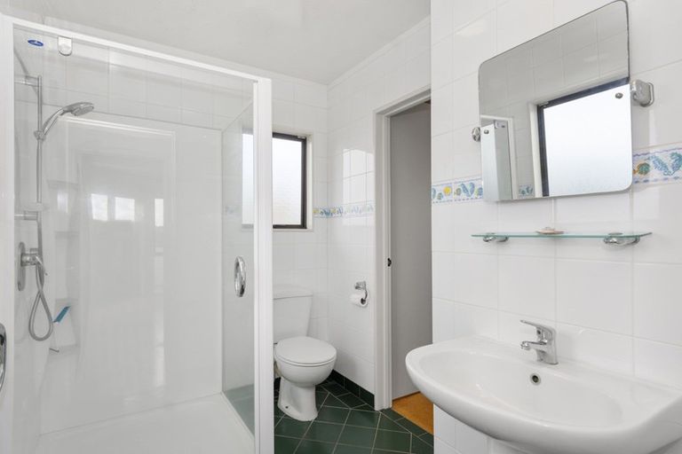 Photo of property in 54 Sunrise Avenue, Mount Maunganui, 3116