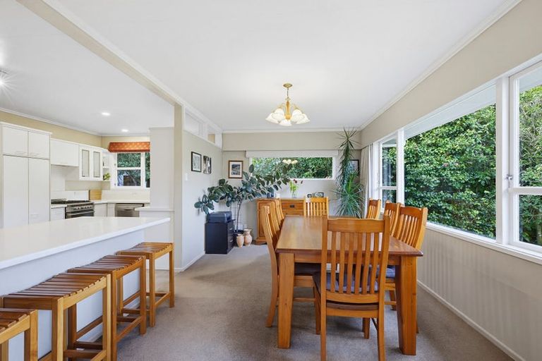 Photo of property in 108 Oriel Avenue, Tawa, Wellington, 5028