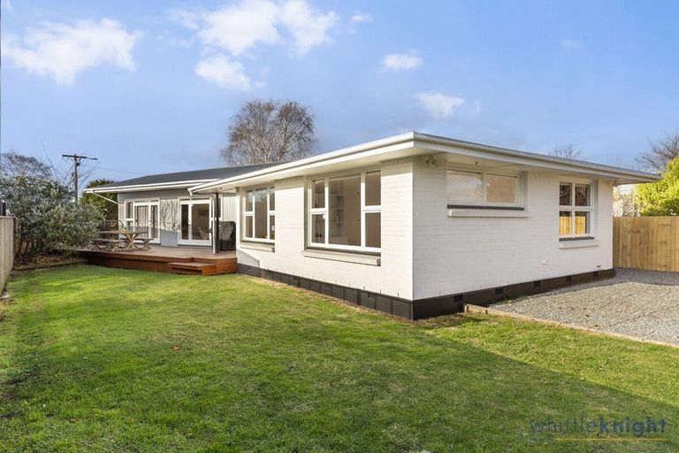 Photo of property in 14 Yeovil Place, St Albans, Christchurch, 8052