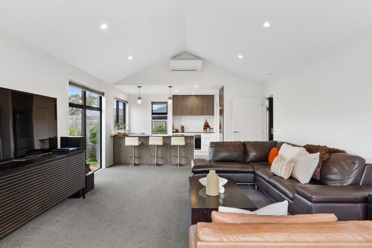 Photo of property in 7 Kiddy Place, Rolleston, 7614