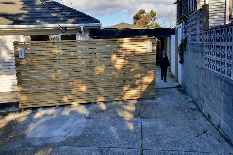 Photo of property in 21 Olivia Crescent, Tawa, Wellington, 5028