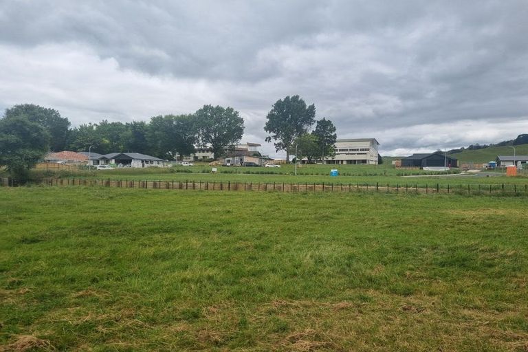 Photo of property in 12 Sunline Crescent, Paeroa, 3600