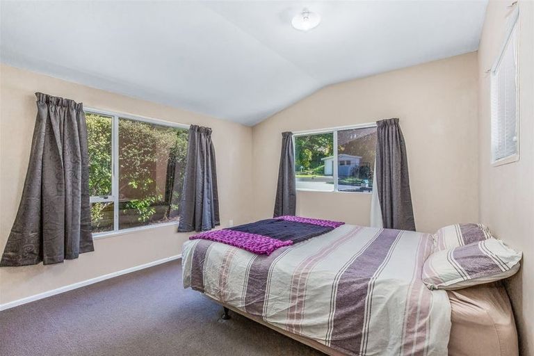 Photo of property in 71 Rawhiti Road, Pukerua Bay, 5026