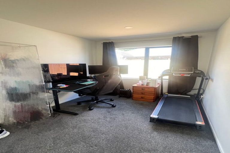 Photo of property in 54b Russley Road, Russley, Christchurch, 8042