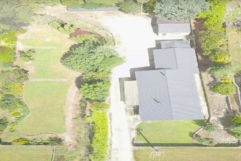 Photo of property in 10 Iona Street, Lawrence, 9532