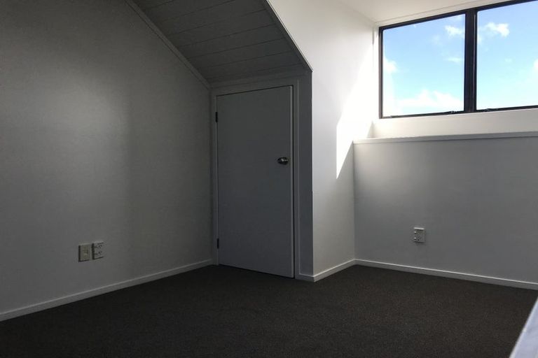 Photo of property in Real Kids Childcare, 327d Hobsonville Road, Hobsonville, Auckland, 0618