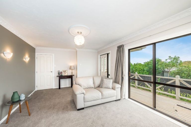 Photo of property in 19a Ruru Street, Waikanae, 5036