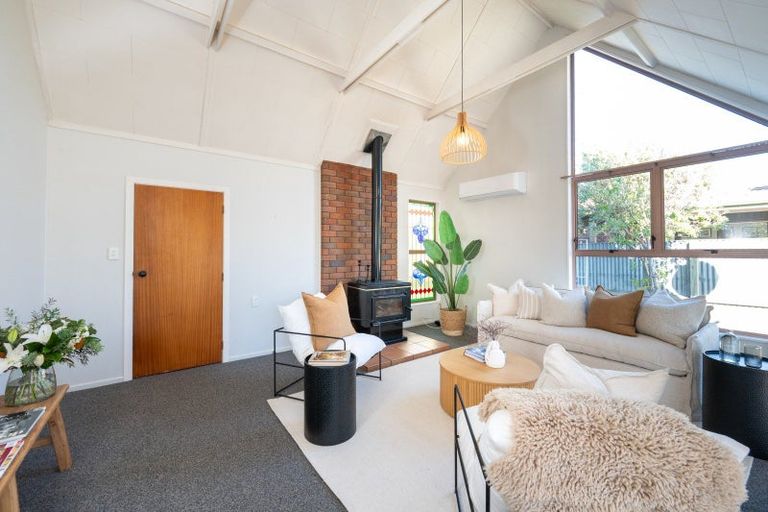 Photo of property in 25 Chester Street, Taradale, Napier, 4112