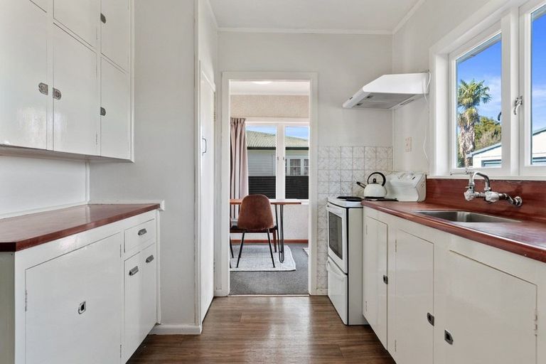 Photo of property in 5 Heather Place, Melville, Hamilton, 3206