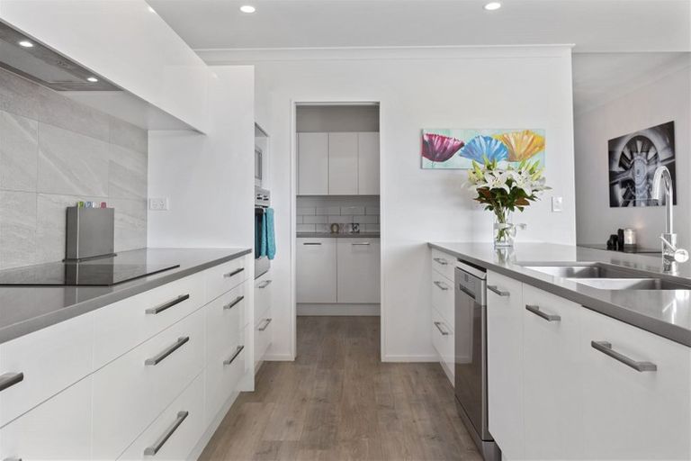 Photo of property in 91 Te Hurunui Drive, Pegasus, 7612