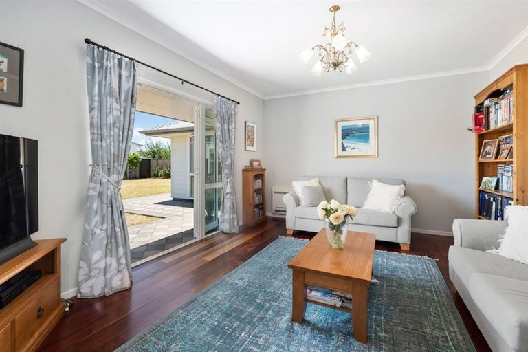 Photo of property in 27 Te Taiawatea Drive, Ohope, 3121