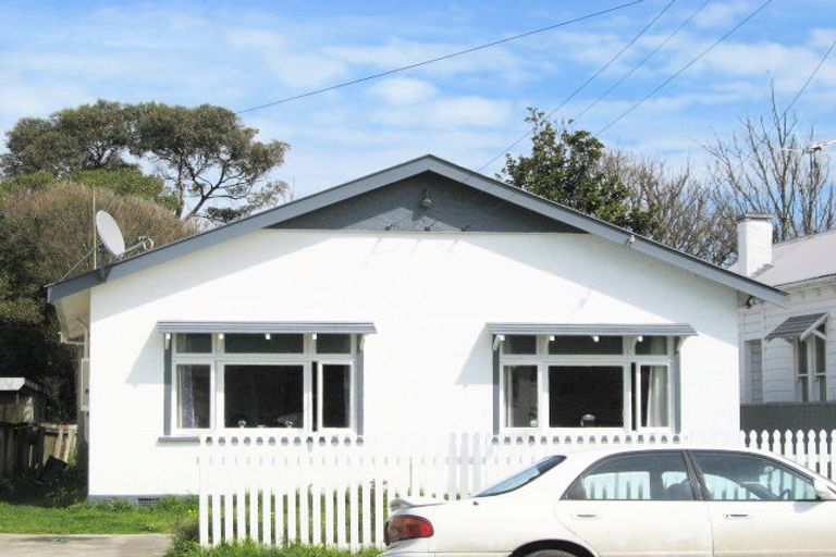 Photo of property in 37 Caius Avenue, Gonville, Whanganui, 4501