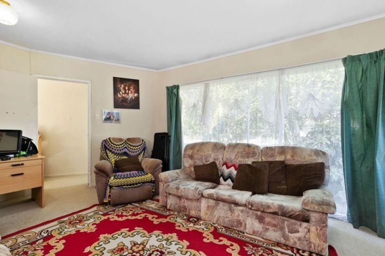 Photo of property in 6 Beeston Crescent, Manurewa, Auckland, 2102