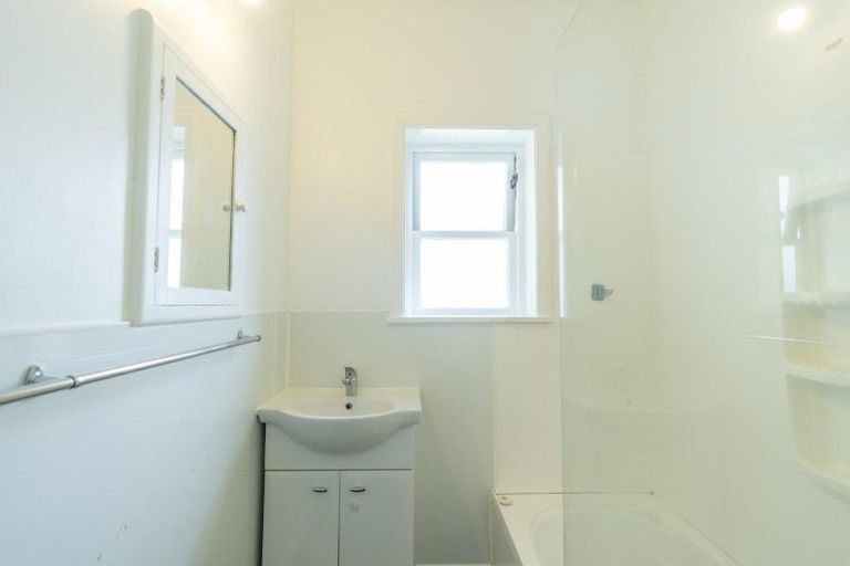 Photo of property in 256 College Street, West End, Palmerston North, 4412