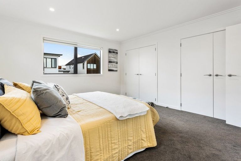 Photo of property in 21 Flounder Road, Hobsonville, Auckland, 0616