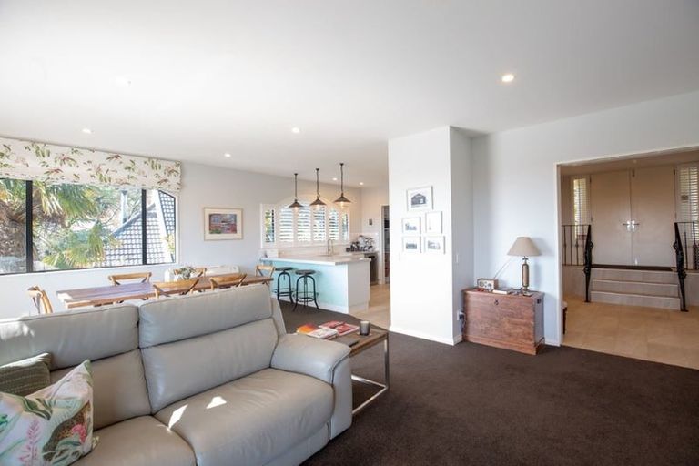 Photo of property in 39 Overdale Drive, Cashmere, Christchurch, 8022