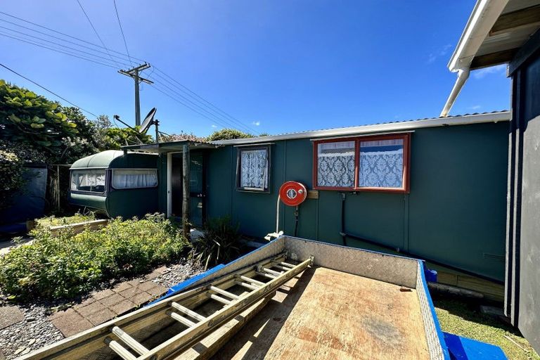 Photo of property in 12 Briscoe Street, Awakino, Mokau, 4376
