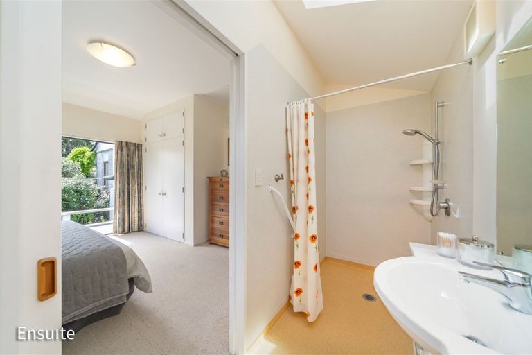 Photo of property in 31b Chatsworth Road, Silverstream, Upper Hutt, 5019