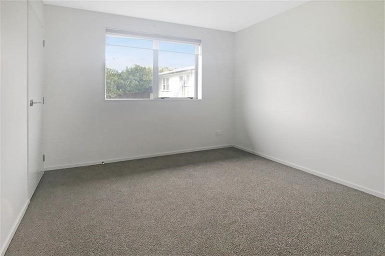 Photo of property in 156a Ennis Avenue, Pakuranga Heights, Auckland, 2010