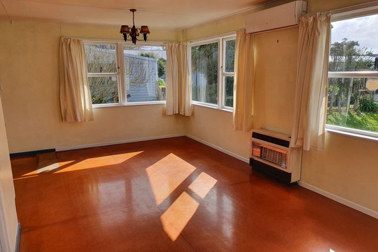 Photo of property in 254 Sandwich Road, St Andrews, Hamilton, 3200