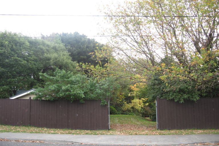 Photo of property in 75 Glen Road, Raumati South, Paraparaumu, 5032