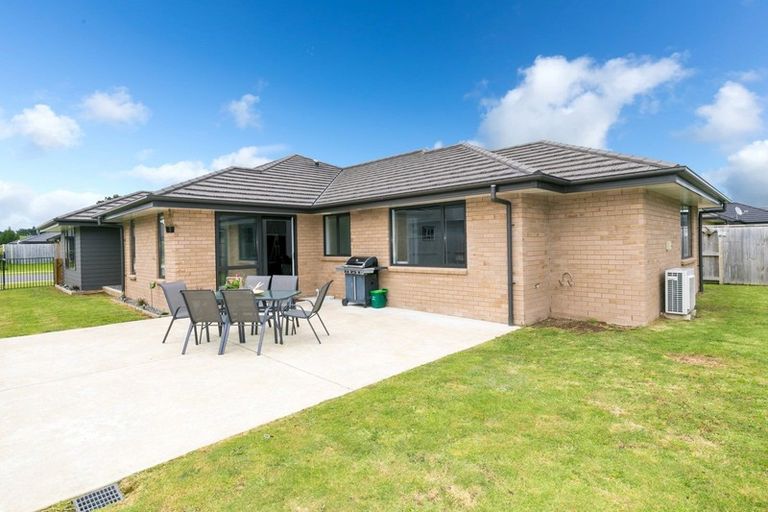 Photo of property in 240 Dixon Road, Fitzroy, Hamilton, 3206