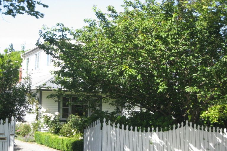 Photo of property in 37 Tainui Street, Somerfield, Christchurch, 8024