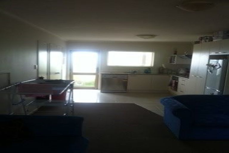 Photo of property in 25/94 Glengarry Road, Glen Eden, Auckland, 0602