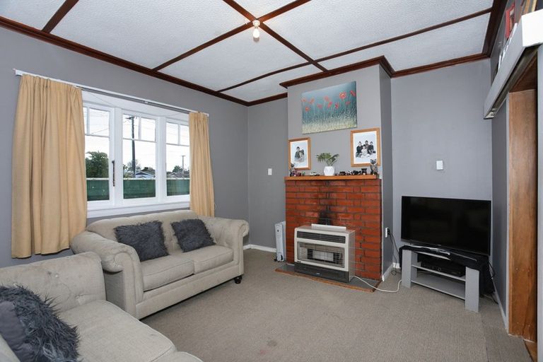 Photo of property in 35 Cuba Street, Marton, 4710