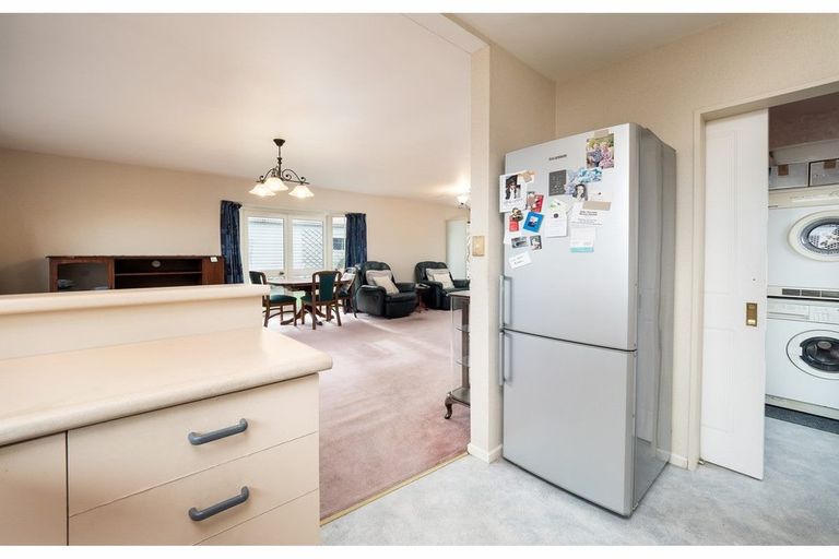 Photo of property in 43a Mortlake Street, Islington, Christchurch, 8042