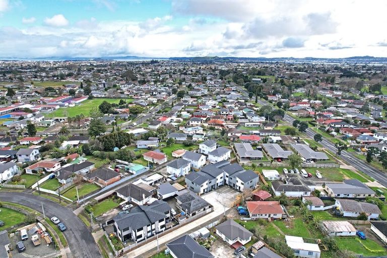 Photo of property in 13 Cheviot Street, Mangere East, Auckland, 2024