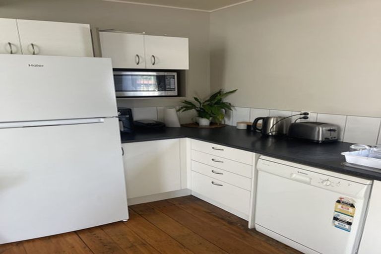 Photo of property in 563a High Street, Boulcott, Lower Hutt, 5010