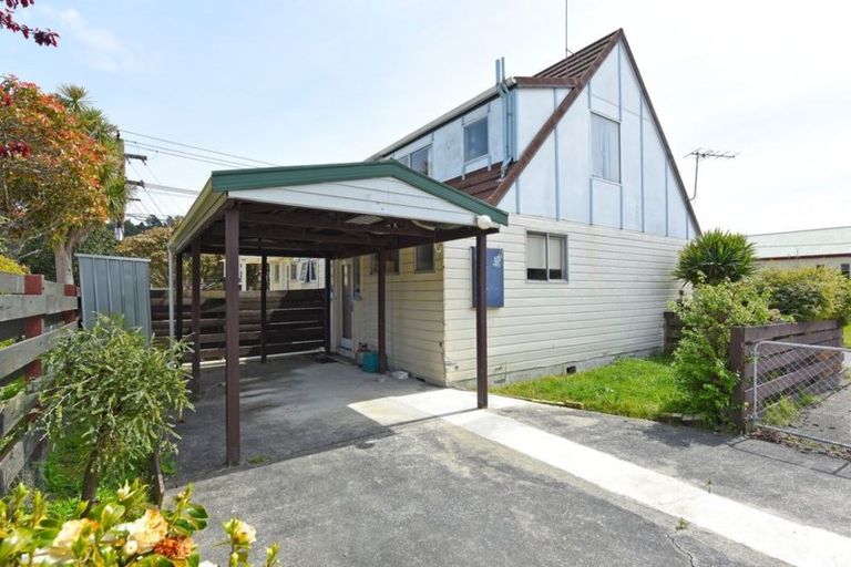 Photo of property in 159b Stokes Valley Road, Stokes Valley, Lower Hutt, 5019