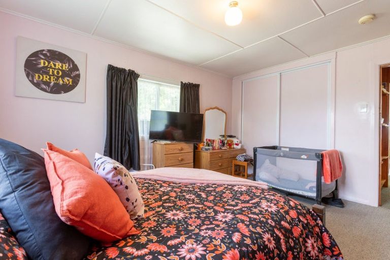 Photo of property in 148 Adelaide Road, Dannevirke, 4930