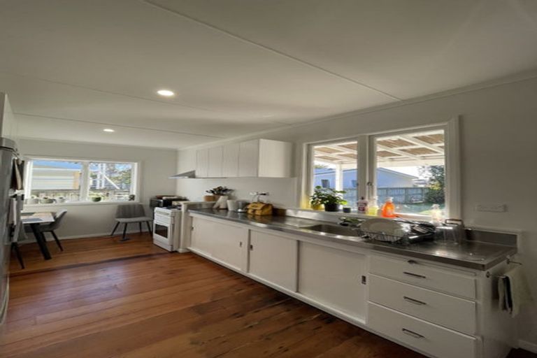 Photo of property in 45 York Street, Moera, Lower Hutt, 5010