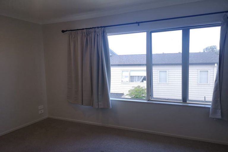 Photo of property in 7a Lyttelton Avenue, Forrest Hill, Auckland, 0620