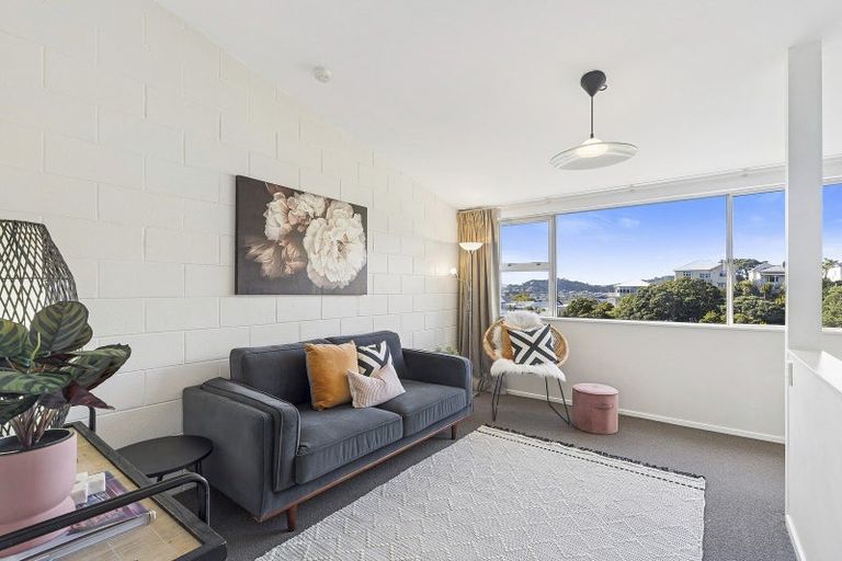 Photo of property in 2/11 Anderson Terrace, Mount Cook, Wellington, 6021